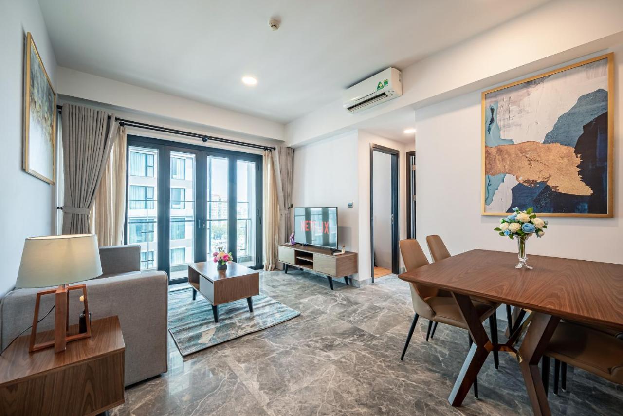 Апартаменты Luxury Retreat D1Mension Хошимин Экстерьер фото