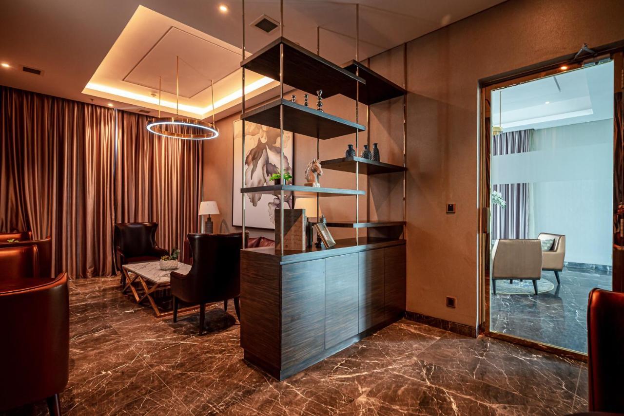 Апартаменты Luxury Retreat D1Mension Хошимин Экстерьер фото